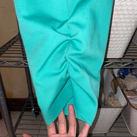 Rafaella teal capris - Picture 3 of 7